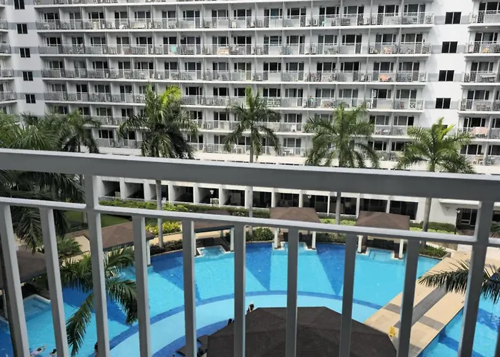 Shell Residences Mall Of Caitlin アパート