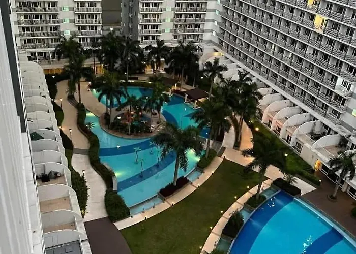 Shell Residences Mall Of Caitlin アパート