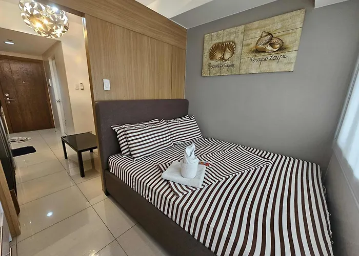 Shell Residences Mall Of Caitlin アパート